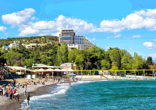 Спортивная база Барс в Алуште