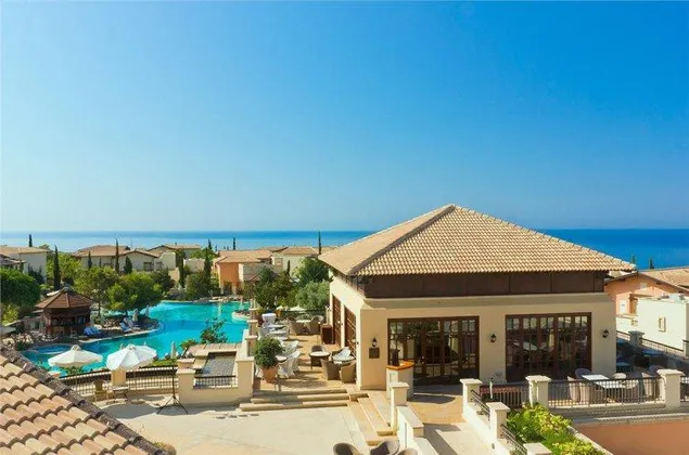 Aphrodite Hills Holiday Residences & Villas: фото 2