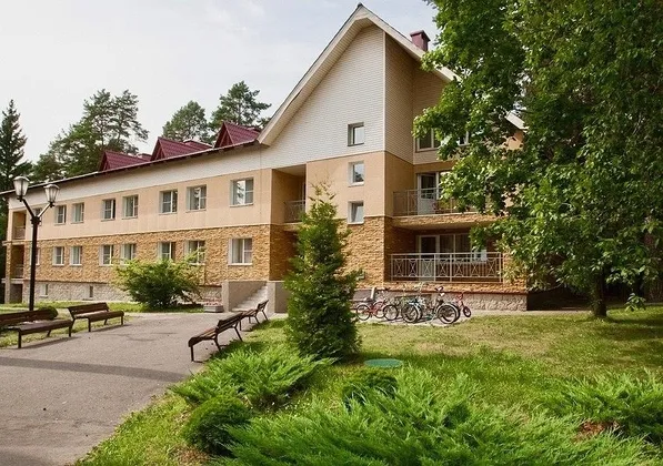 Пансионат Буревестник в Луге