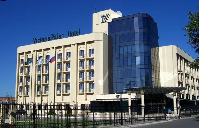 Гостиница "Victoria Palace"