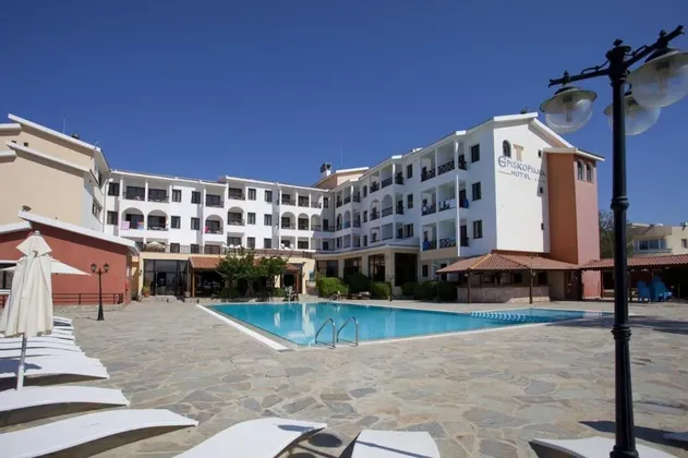 Episkopiana Hotel & Sport Resort 4*