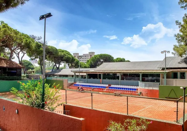 Royal Tennis Club: фото 3