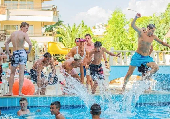Banana Club Детско-молодежный центр: фото 18